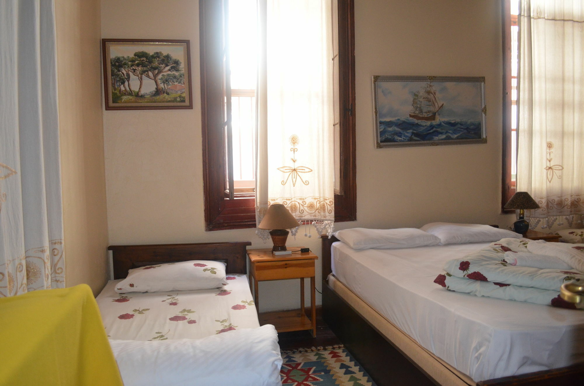 Bonjour Pension Ayvalik Ngoại thất bức ảnh